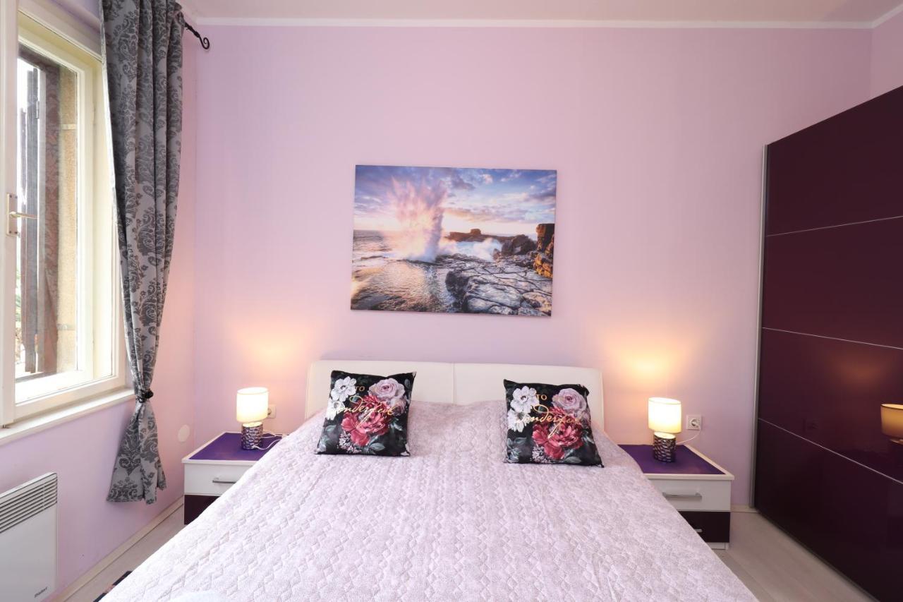 Apartma Puca *